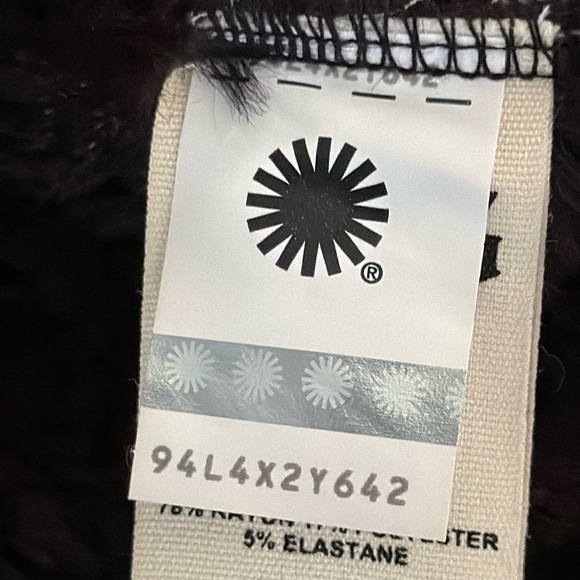 NWOT UGG Abriana Shawl Cardigan - Picture 14 of 16